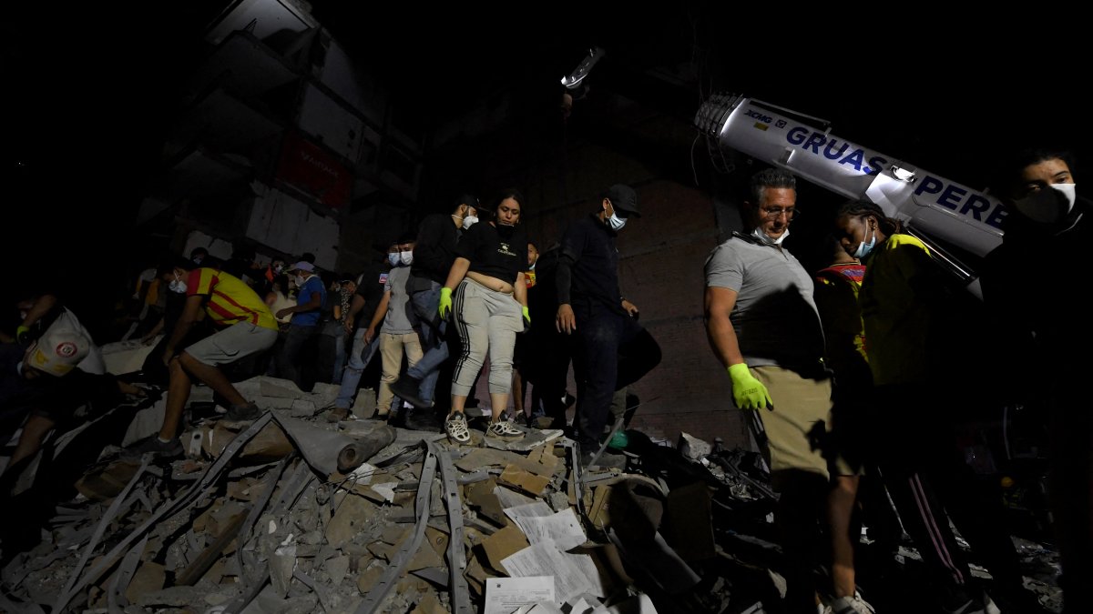 Flights from Colombia land at MIA hours after earthquake – NBC 6 South Florida