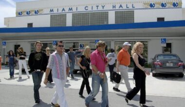 Move Miami City Hall from Coconut Grove waterfront