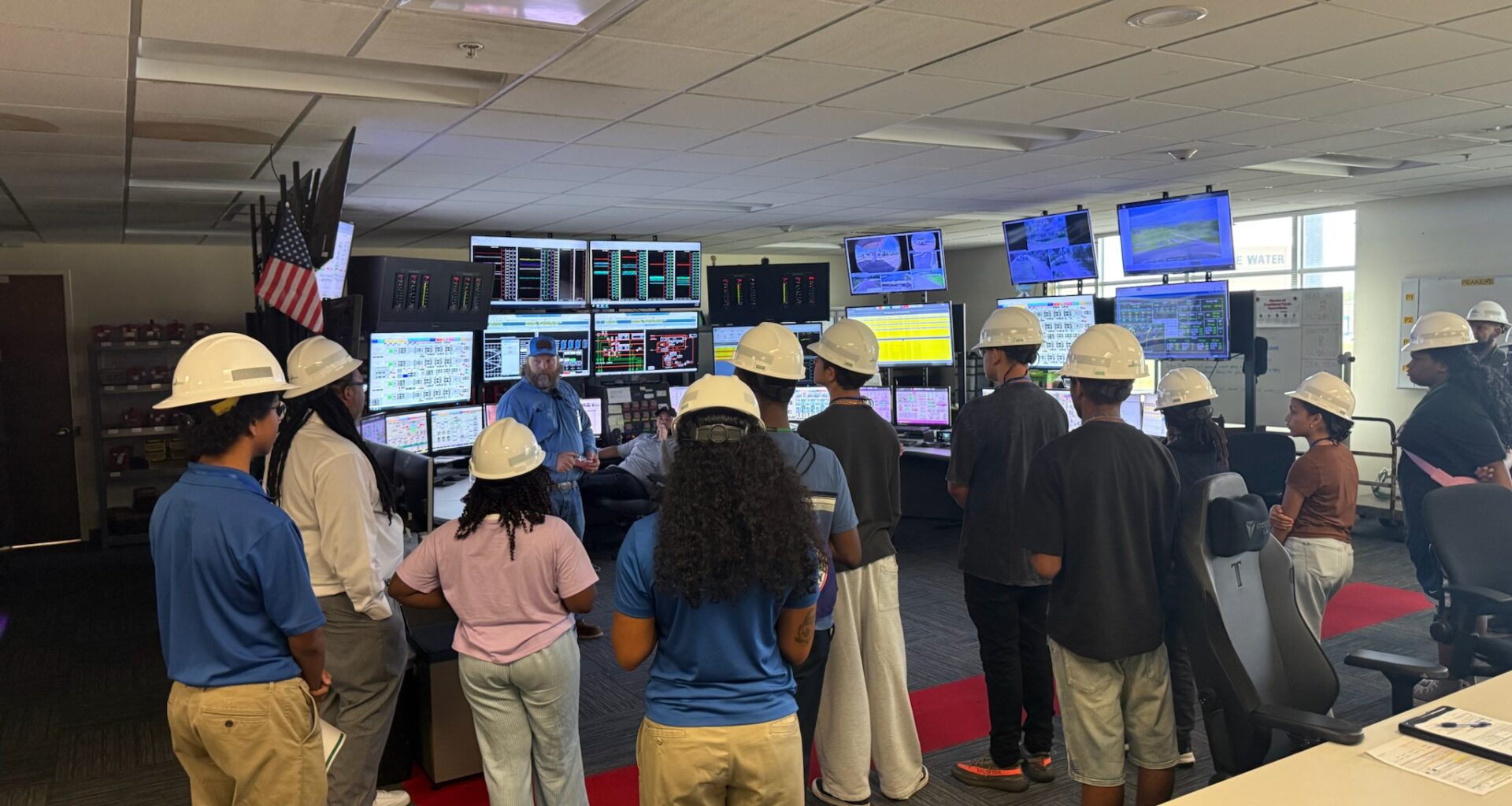 Duke Energy Florida builds student interest in energy careers through Youth Energy Academy