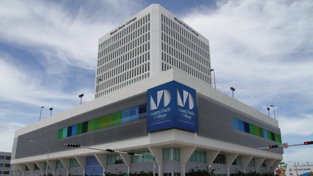 Ex-Miami Dade College professor accused in incident with minor