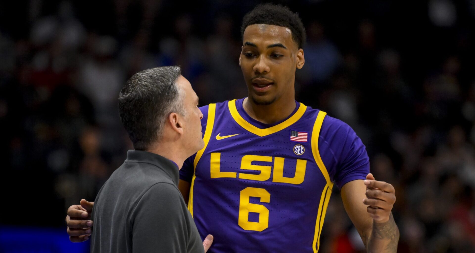Miami signs LSU transfer forward Robert Miller III