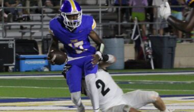 Ray’s 5 TD night enables Canton to top Jacksonville 41-21 