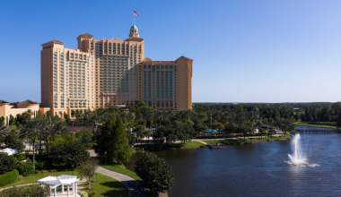 JW Marriott Grande Lakes courtesy of the brand