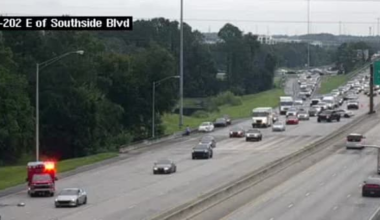 Traffic Alert: Northbound lane of Southside Blvd. closed at Geiger Rd. due to crash