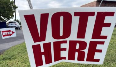 Early voting begins in Florida primary election