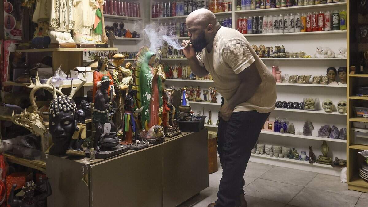 Miami botánicas adapt to rising costs and stigma