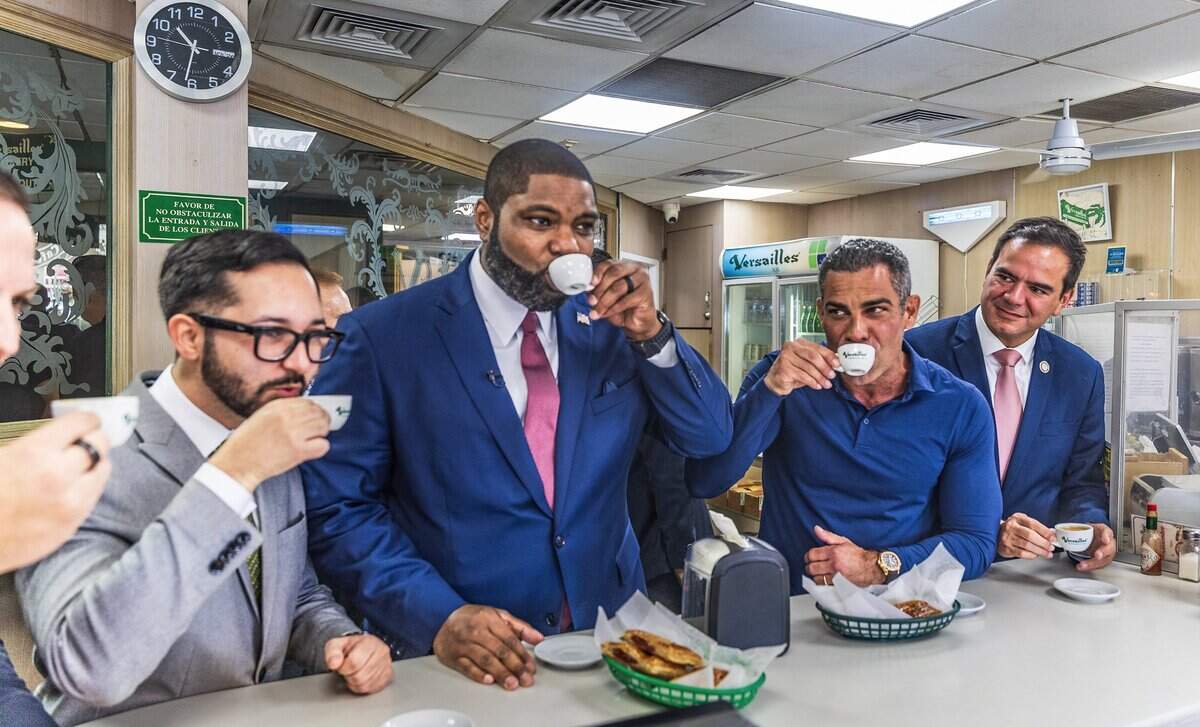 Local elected officials including, from left- Juan Carlos Porras, Florida Representative, Francis Suarez, former City of Miami Mayor and City of Miami Commissioner Rafael “Ralph” Rosado, joined U.S. Congressman Byron Donalds at la Ventanita area for a “Cuban Cafesito” at the Versailles Cuban Cuisine restaurant in Little Havana, for an “Ask Byron Anything” meet-and-greet event as part of his campaign to run in the 2026 Republican primary for Florida governor, on Monday, March 02, 2026.