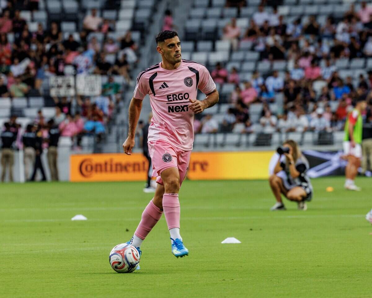 Inter Miami forward Germán Berterame (19) warms up ahead of a match against Toronto FC MLS, at Nu Stadium on Saturday, Aug 22, 2026, in Miami, Fla.