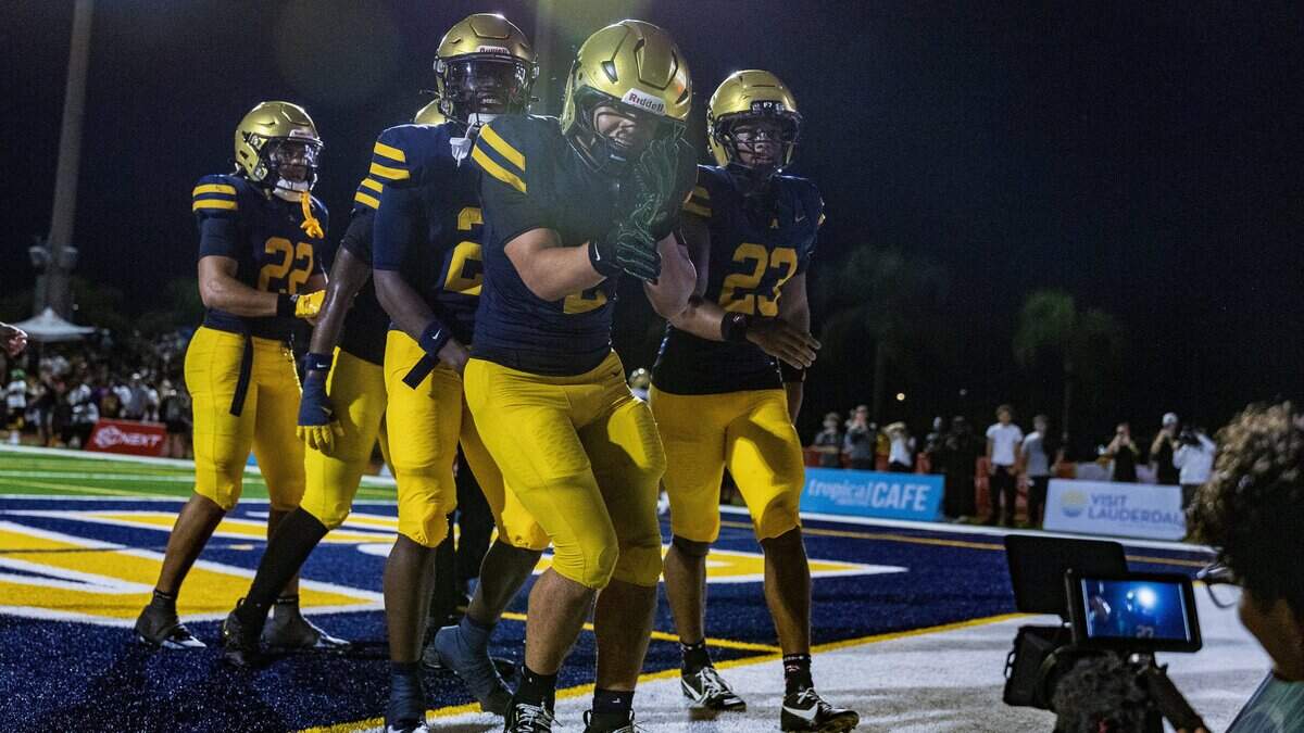 Aquinas crushes DeSoto to continue early season dominance