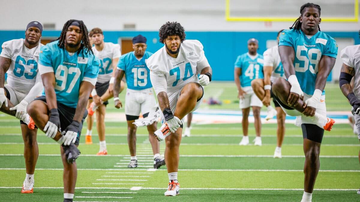 What Dolphins OL Kadyn Proctor learned at Friday’s practice