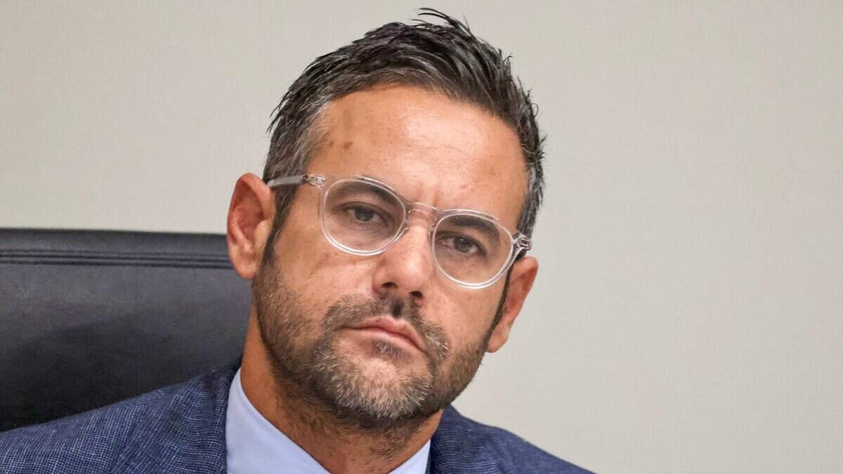 Miami Beach commissioner called police chief during stop