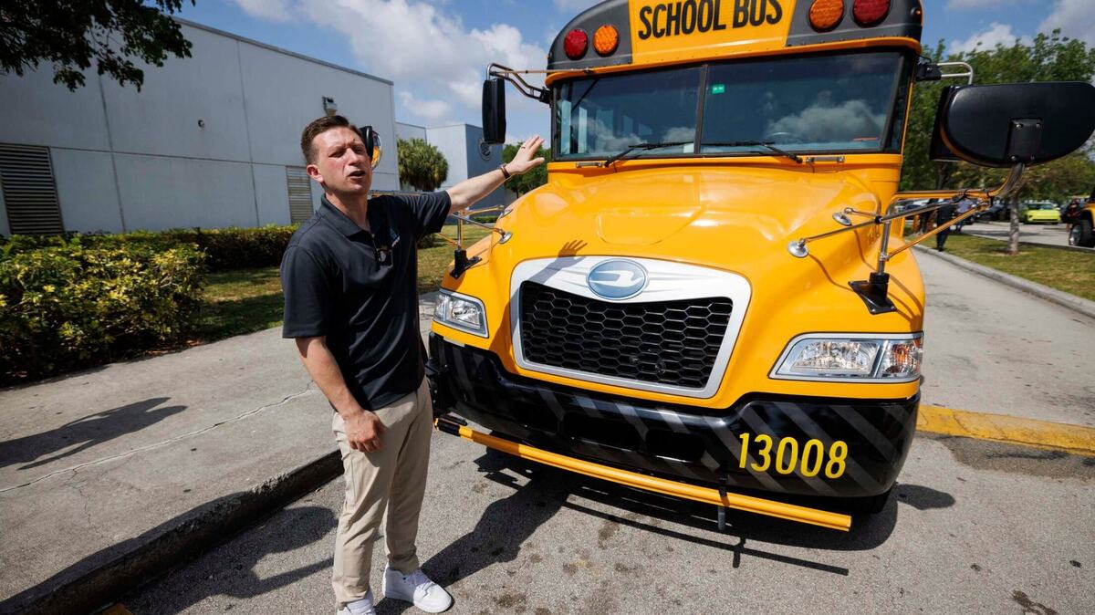 Broward County rolls out stop-arm camera program for school buses