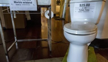 Broward offers up to $125 for toilet replacements