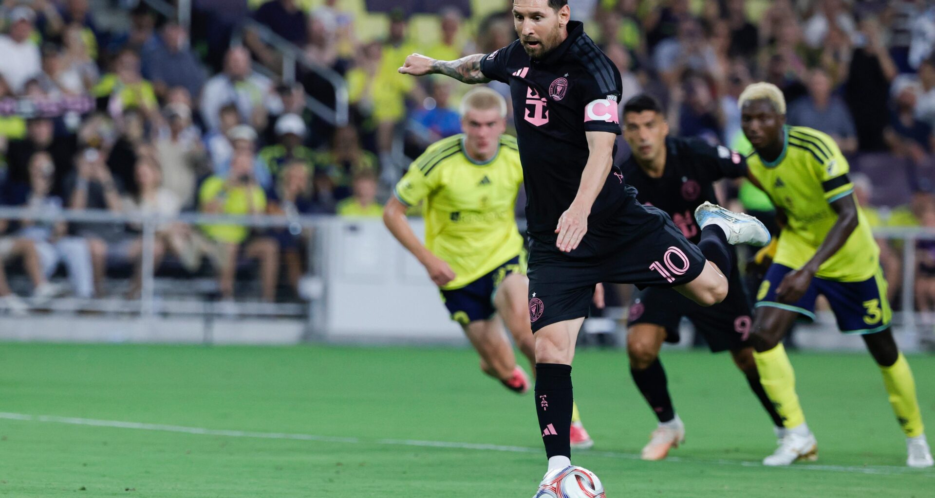 Nashville SC wallops Inter Miami as Mukhtar scores twice in second half