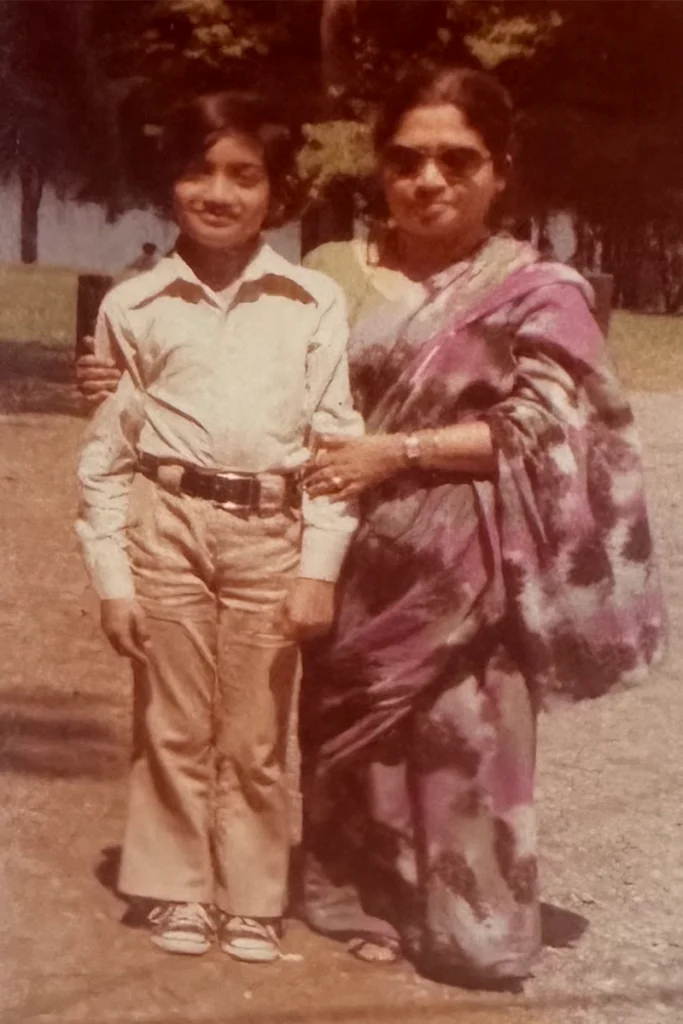 Moni Basu's brother and mother