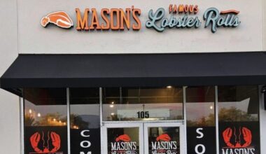 Mason’s Famous Lobster Rolls storefront image
