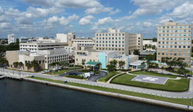 Mercy Hospital performs first surgery in Florida using MARS Magnetic Surgery platform