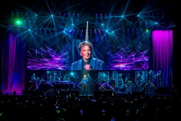 Barry Manilow performs on his "Hits 2023" tour at Amway Center in Orlando on Tuesday, Jan. 17, 2023.