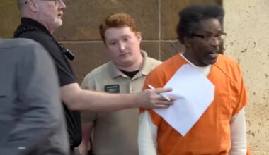 Man accused of shooting Jacksonville officer, K-9 makes outburst in court