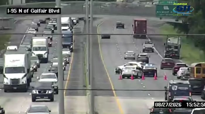 2 left lanes reopen after being blocked due to crash on I-95 North before Norwood Ave
