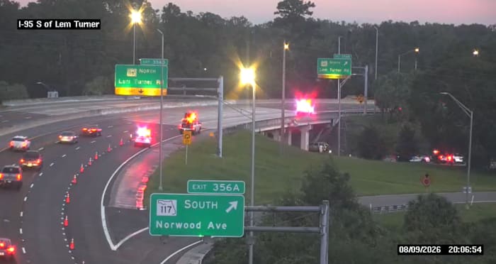 Deadly crash on I-95 at Lem Turner Road in Jacksonville leaves one dead, one ejected