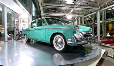 Elliott Museum gives classic cars a high-tech parking spot
