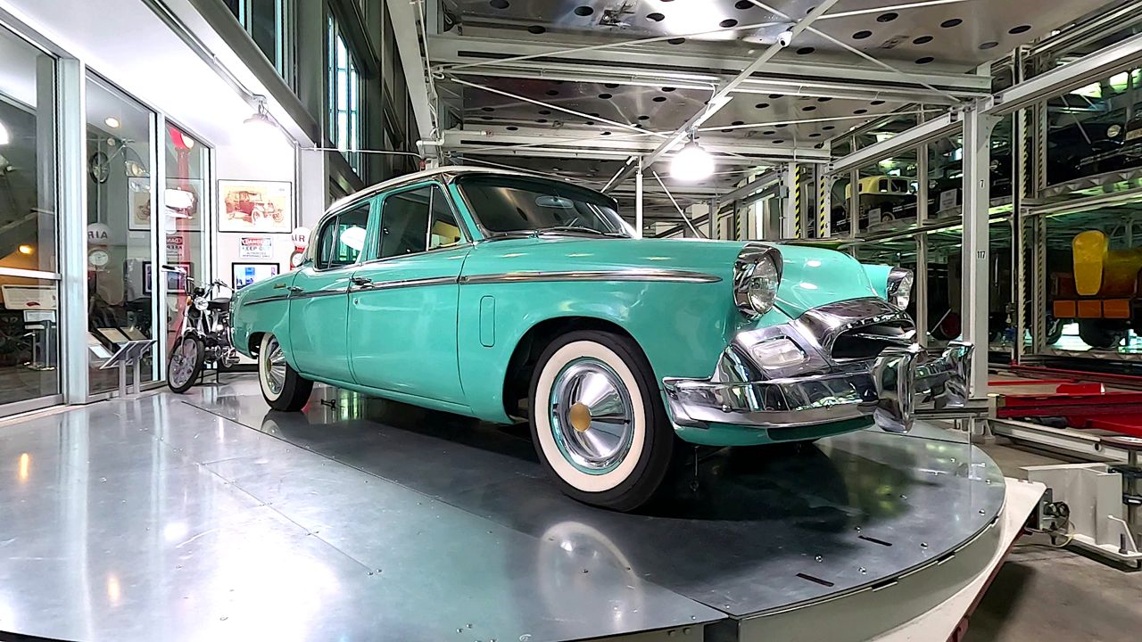 Elliott Museum gives classic cars a high-tech parking spot