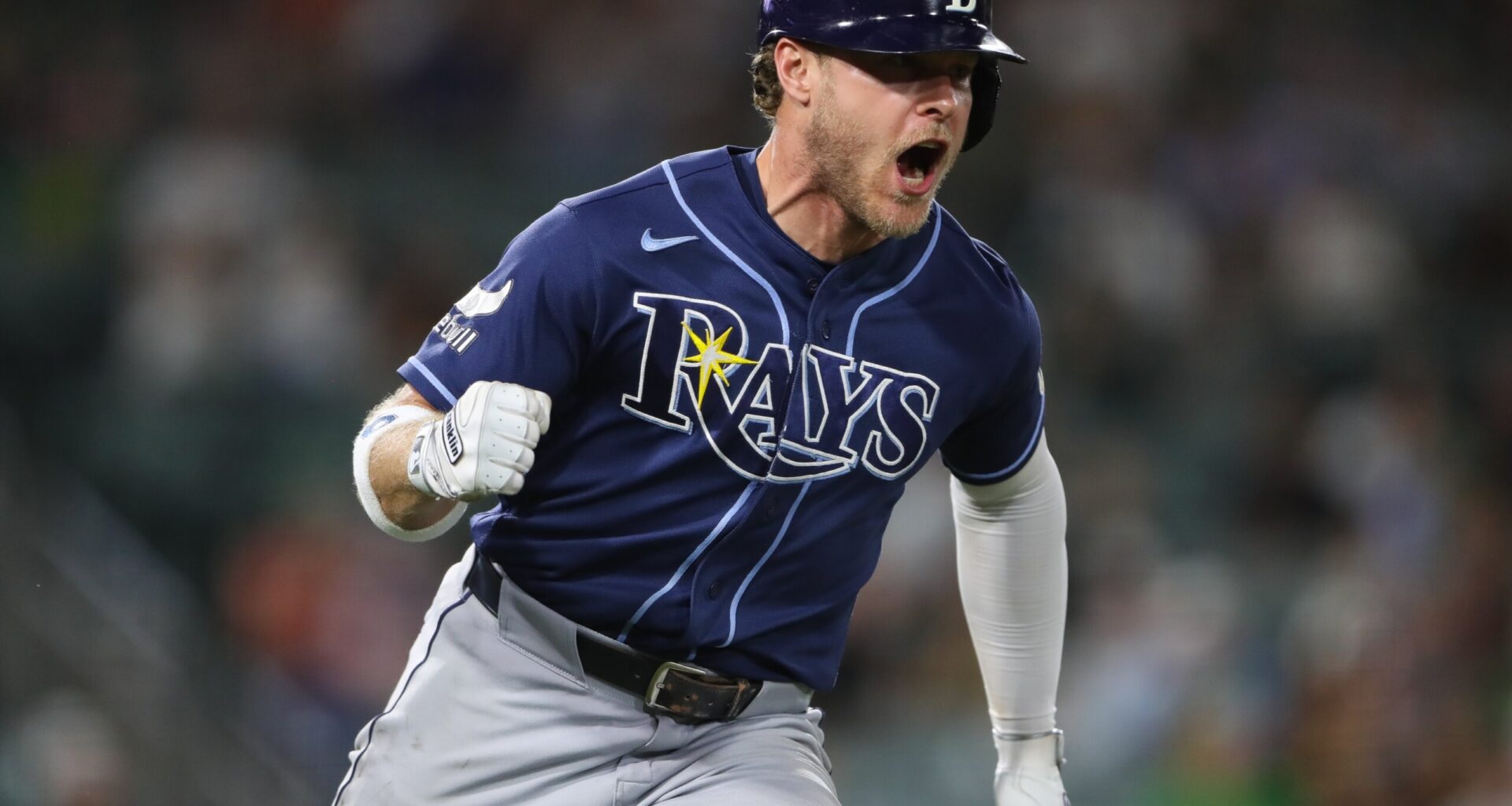 Taylor Walls homers from each side of the plate to make Tampa Bay Rays history
