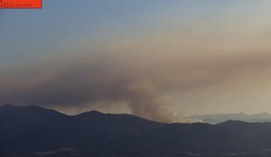 UPDATE: Go Now evacuation notices rise from 300-acre Woodrat Fire; shelter opens in Jacksonville