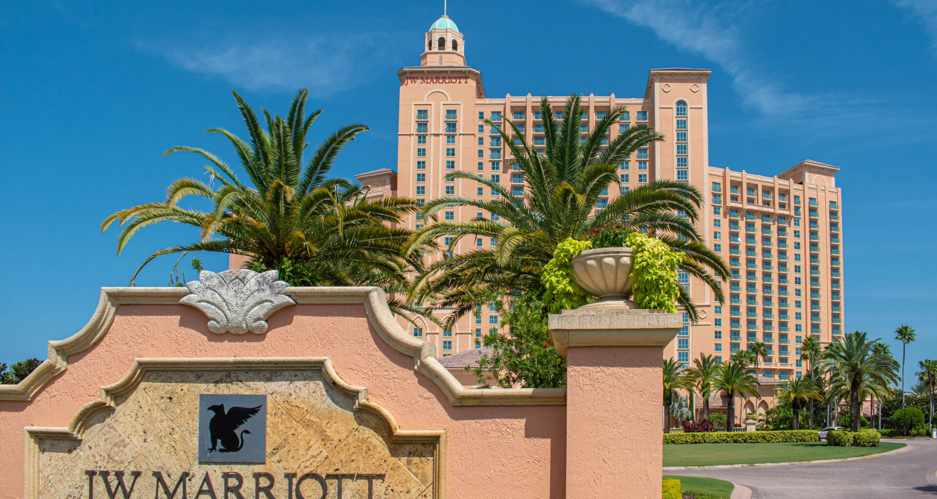 Ryman Buys Grande Lakes Orlando Resort for $1.38B