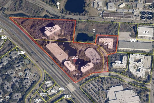 An aerial view highlights the 27.2-acre Charles Schwab campus at Maitland Summit Office Park along Summit Park Drive. (City of Maitland)
