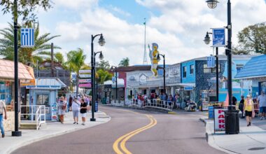 Tarpon Springs moves to rein in e-bikes downtown