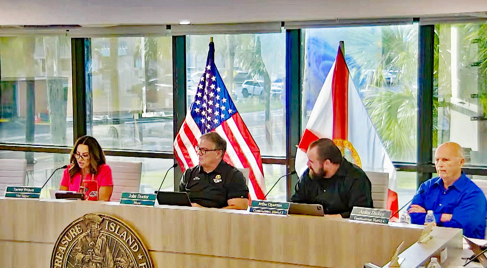 Treasure Island commissioners clash over city manager