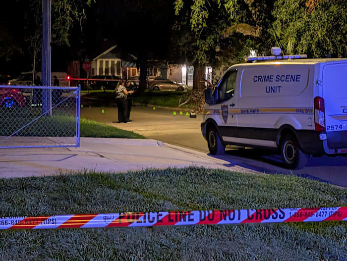 Man injured in early-morning shooting on Barnett Street
