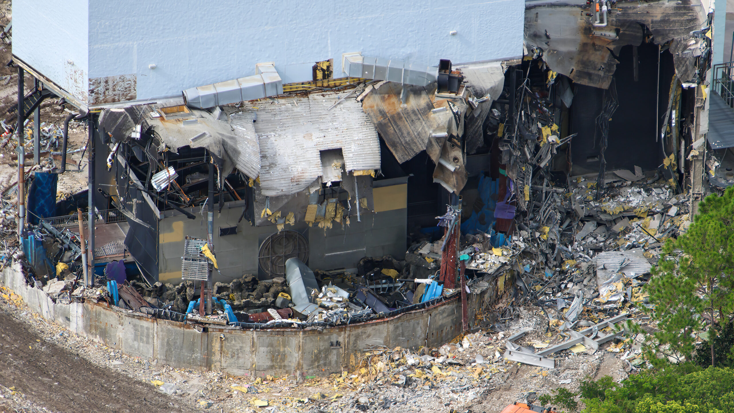 The final recognizable pieces of Poseidon’s Fury have been exposed as demolition crews tear through the former attraction’s show building at Universal Islands of Adventure.