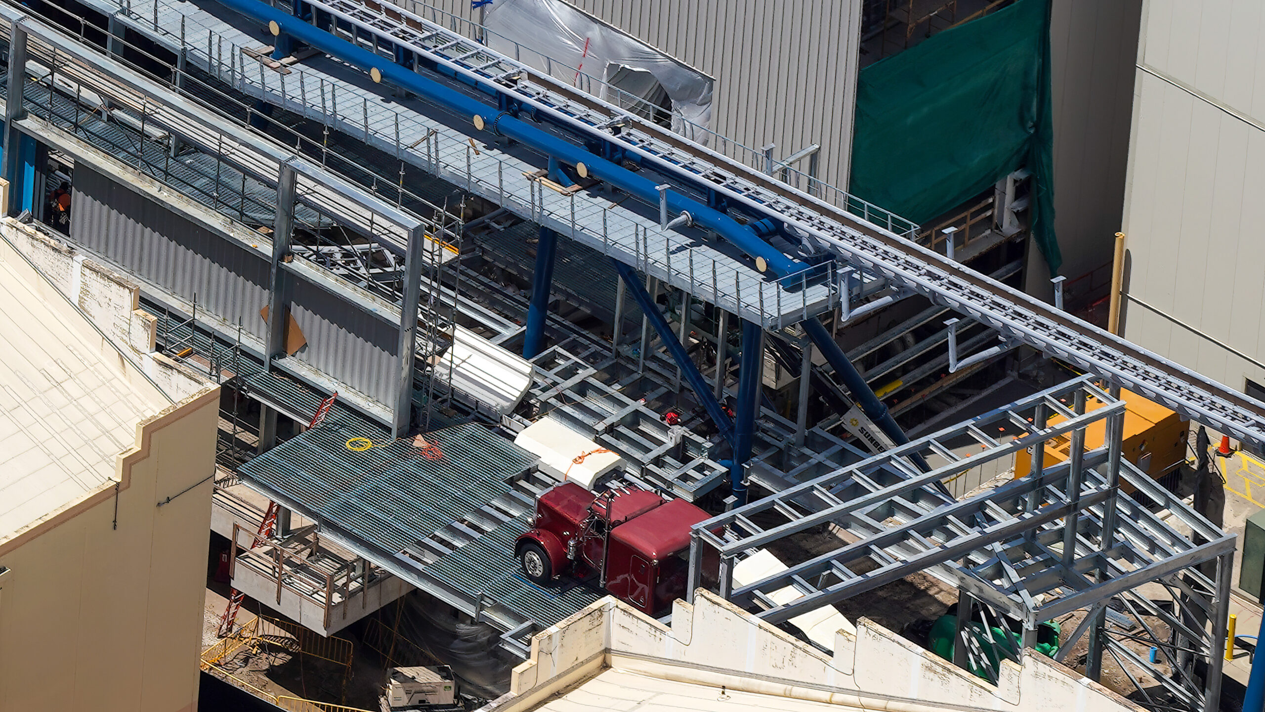 A Peterbilt-style truck cab has been installed beside the track for the opening scene of Fast & Furious: Hollywood Drift at Universal Orlando Resort.