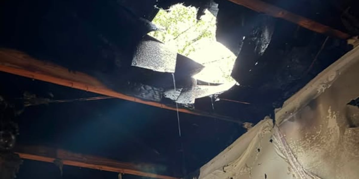 Firefighters in NW Florida battle weekend fires, one blamed on lightning