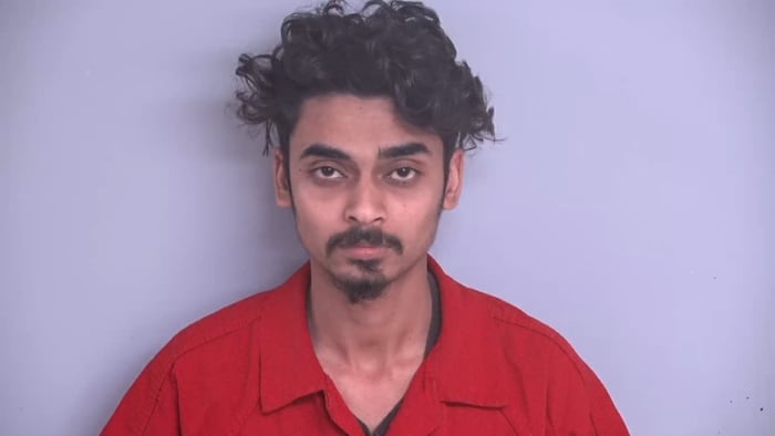 Man accused of impersonating US Marshal in over $300K fraud scheme targeting Broward seniors