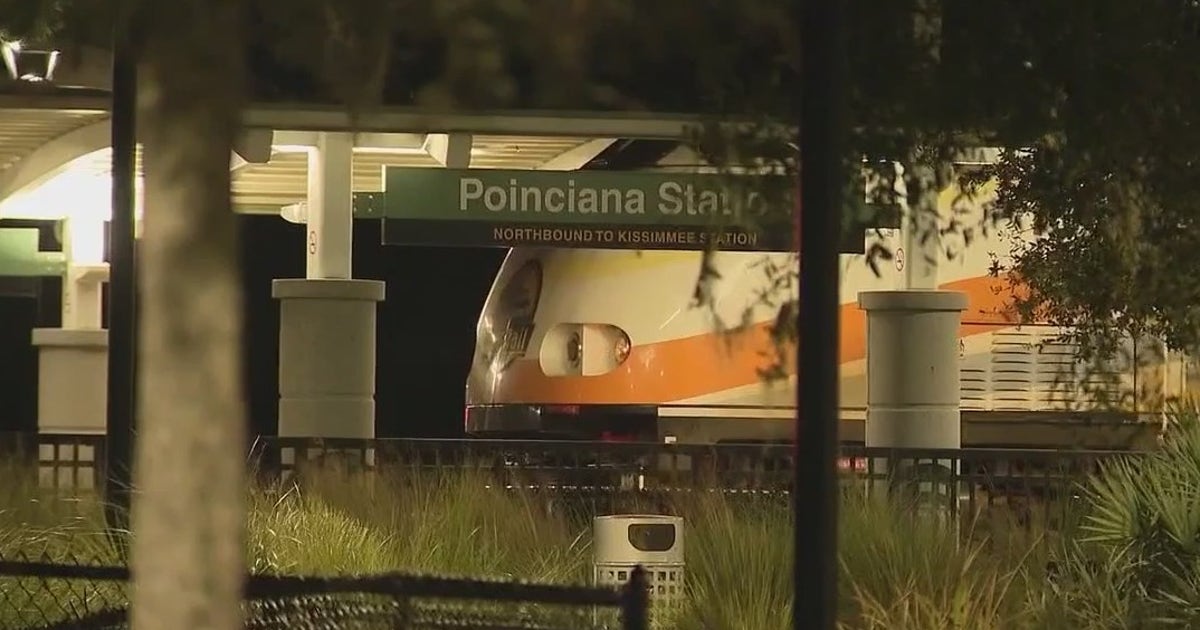 SunRail service temporarily halted from Winter Park to Poinciana due to signal outages
