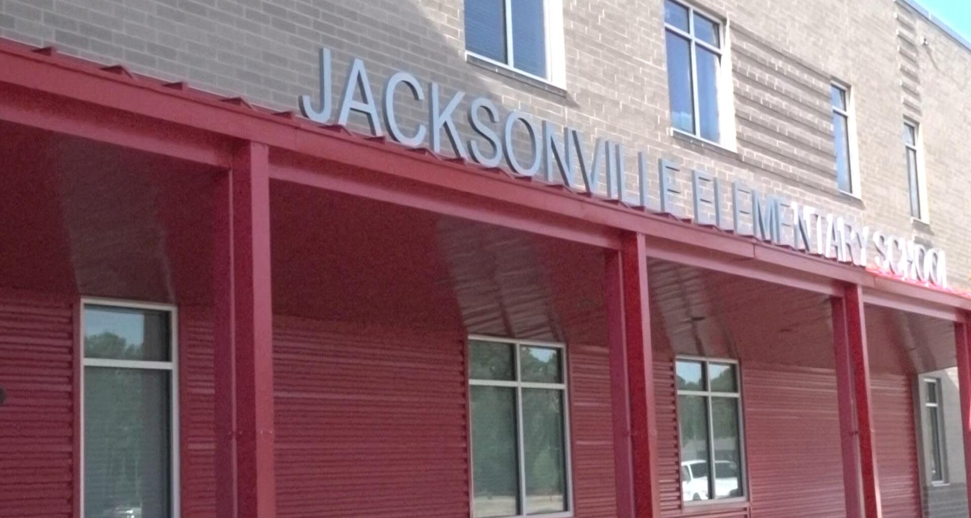 Mold, air quality concerns shut down Jacksonville Elementary