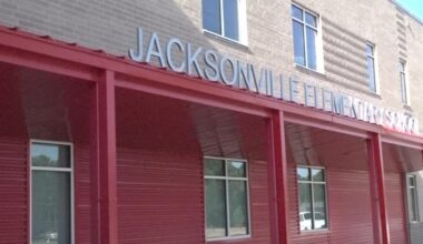 Mold, air quality concerns shut down Jacksonville Elementary