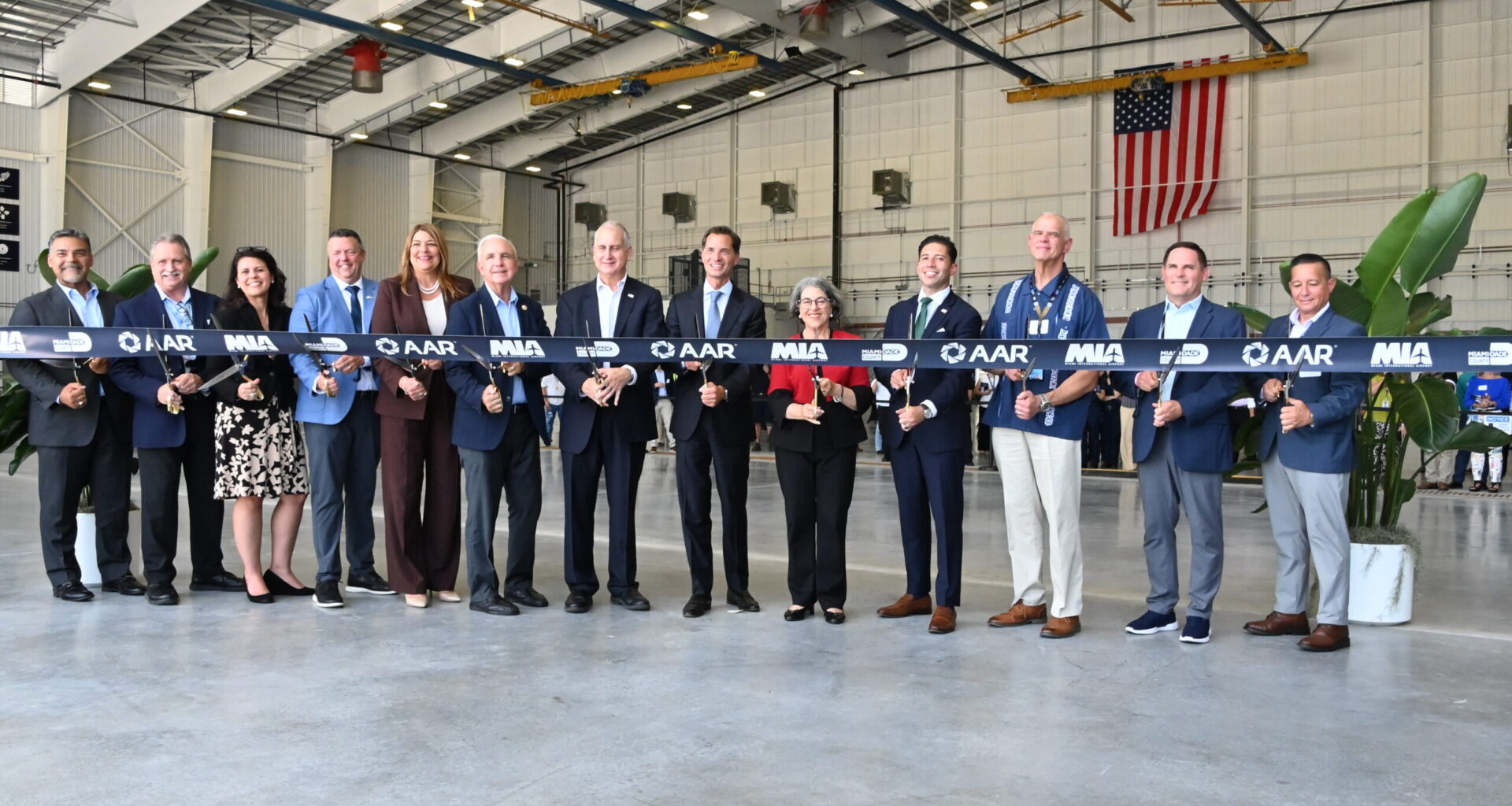 AAR celebrates maintenance facility expansion at MIA