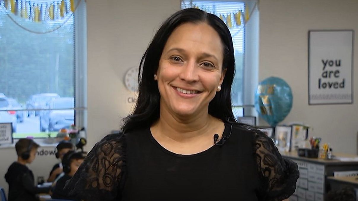 Orlando teacher relies on imagination to create lessons