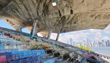 Miami faces crucial vote on iconic stadium known for speedboat races and Jimmy Buffett concerts