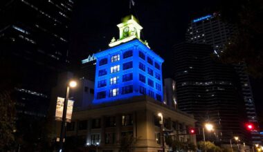 City of Tampa to Celebrate Rays Agreement with Fireworks, Blue and Yellow Landmarks