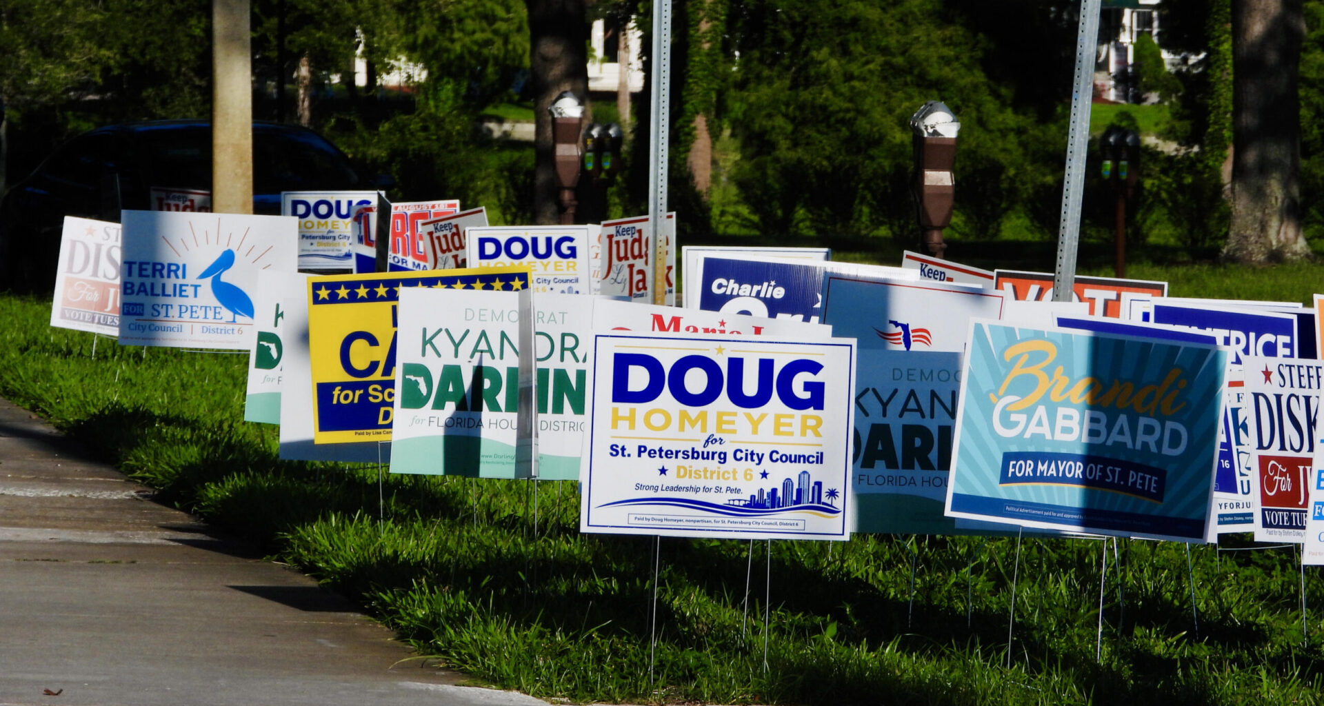 GOP leads Pinellas County early voting, Democrats lead by mail