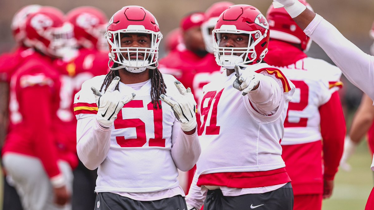 Chiefs Fall To Tampa Bay In Pre-Season As Mahomes Still Off The Field – News/ Talk KRMS