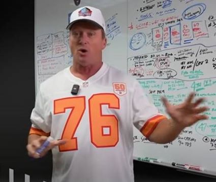 "I Wish I Had That Guy!" - JoeBucsFan.com