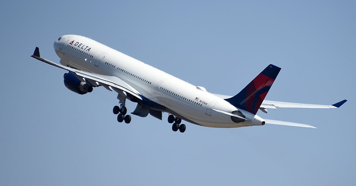 "Smoky odor" forces Delta flight to Florida to return to Atlanta airport, airline says