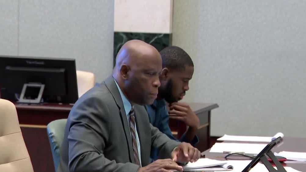 Opening statements begin in Orlando Halloween shooting trial